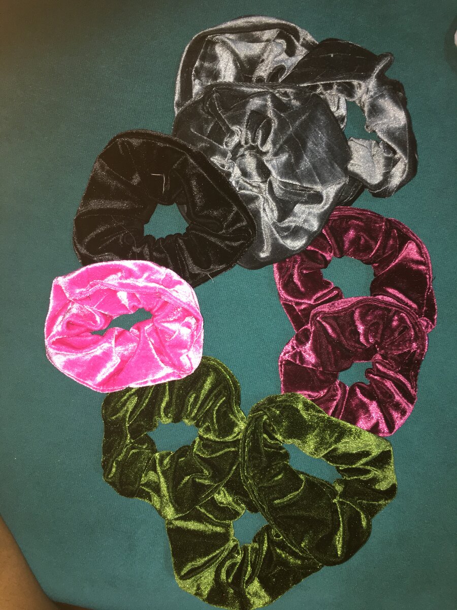 Chouchous en velours colorés