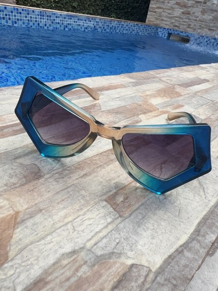 Stylish Geometric Sunglasses