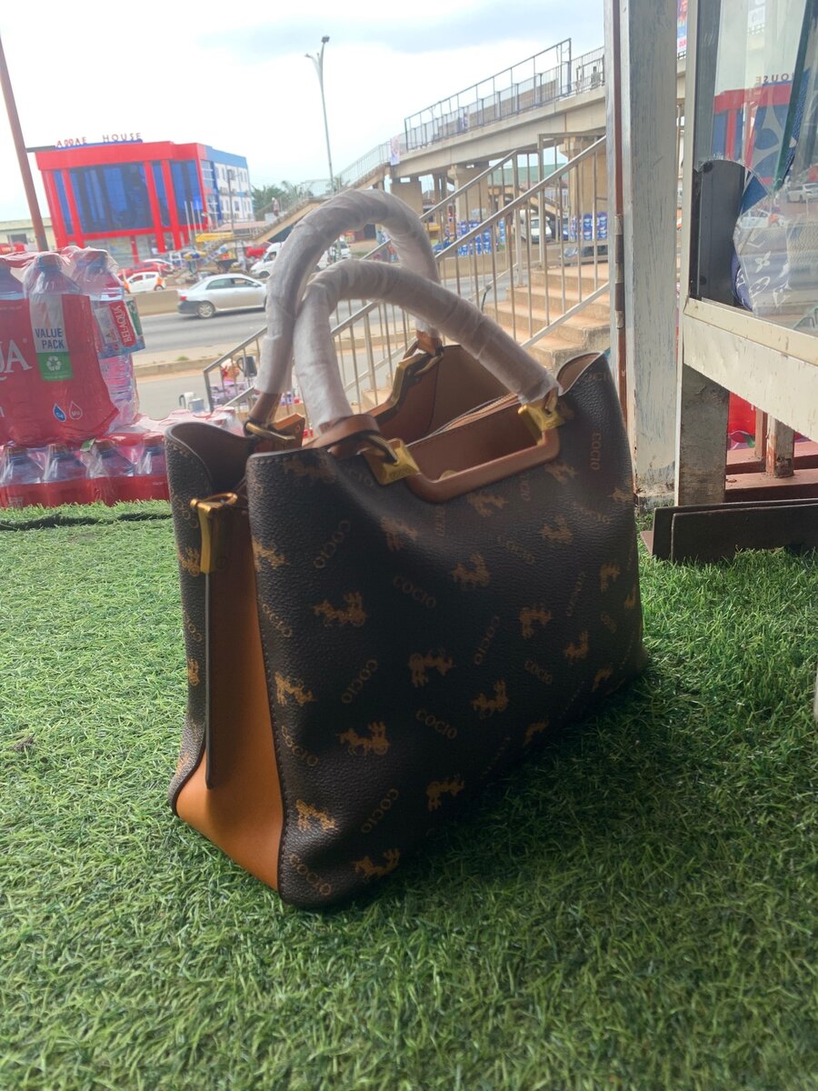 Females cocio bag