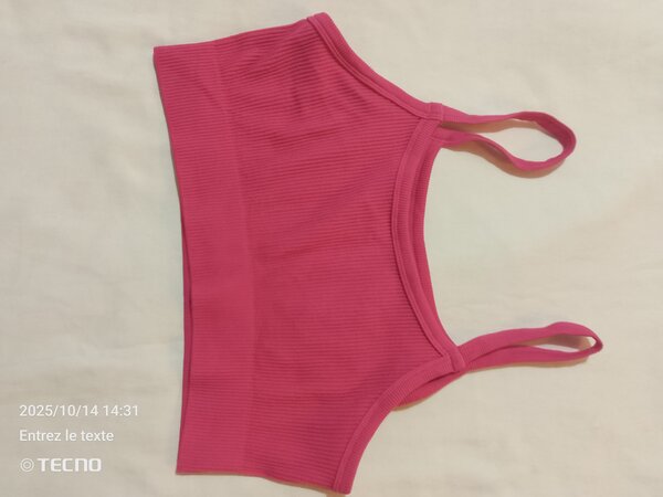 Lot de débardeurs côtelés