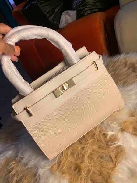 Sac à main élégant femme