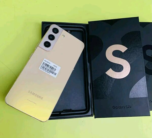 Samsung Galaxy S22 Or