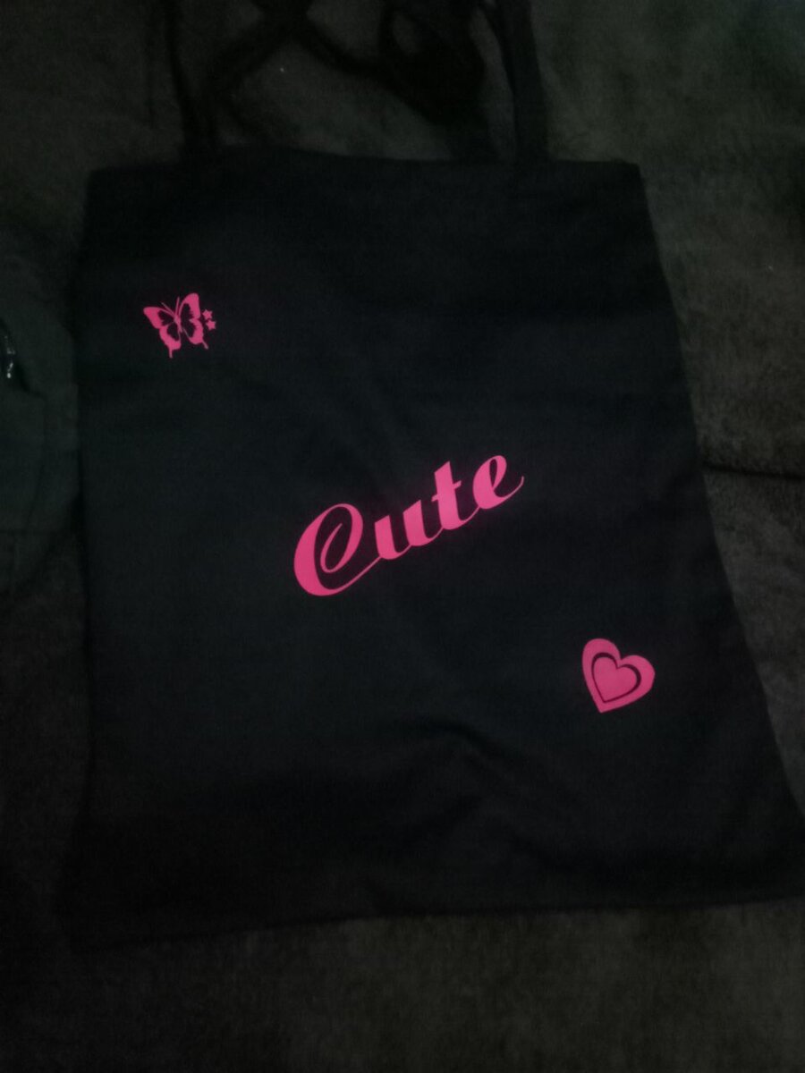 Tote bags