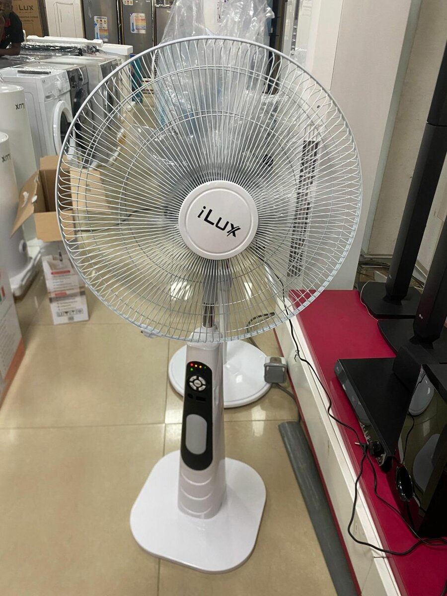 Ventilateur rechargeab 18"pouc