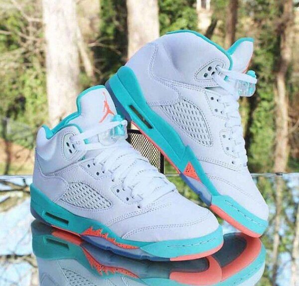 Jordan 5 sneakers