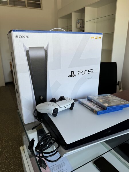 PlayStation 5 Standard