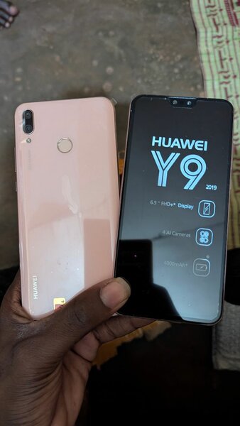 Huawei Y9 2019 Smartphone