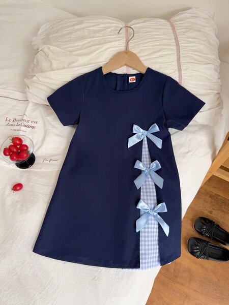 Robe fille avec nœuds élégants
