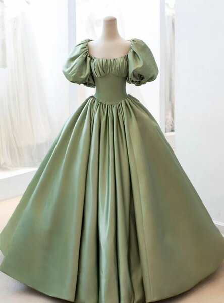 Ladies ball gown dress