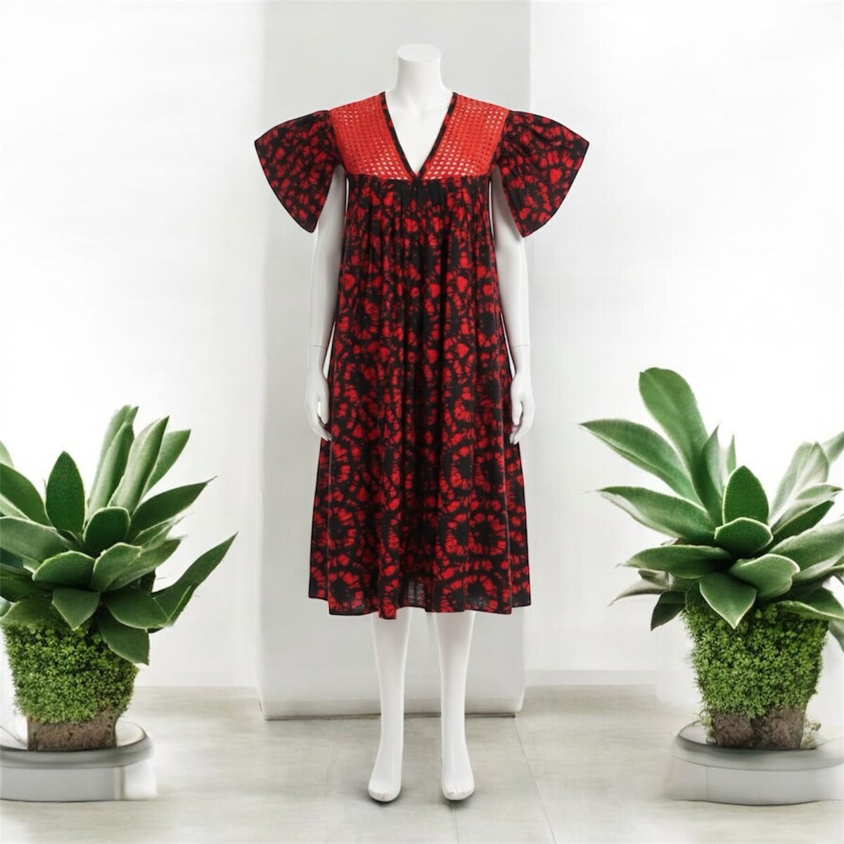 Robe élégante à motifs floraux