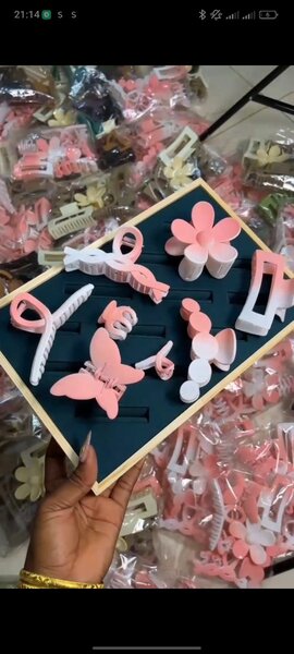 Ensemble de pinces à cheveux colorées