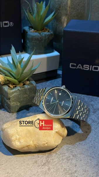 Montre CASIO Acier  Élégante