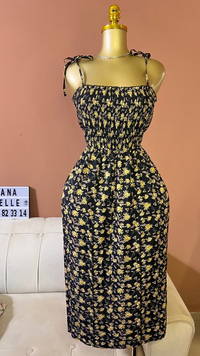 Robe SHEIN uniquement xl