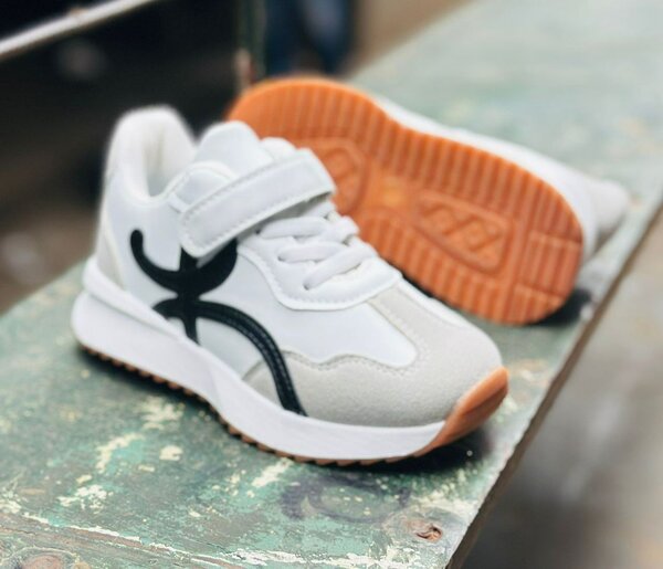 Chaussures de sport enfant légères