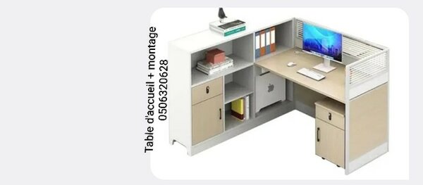 Bureau d'accueil d'angle moderne