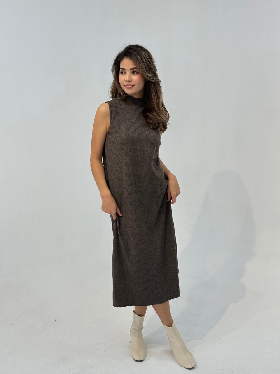 Трикотажное платье