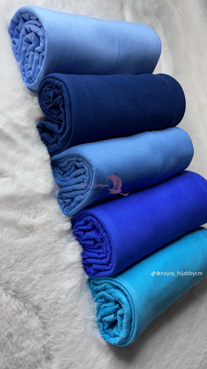 Foulards en coton doux multicolores