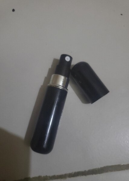 Aléatoire stockage parfum