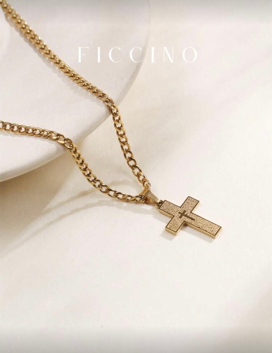 Chaîne Croix Gravée