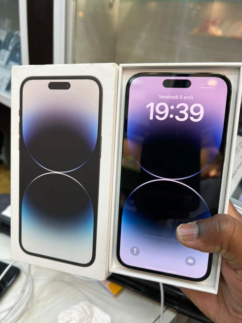 iPhone 14pro 128giga casineuf très propre
