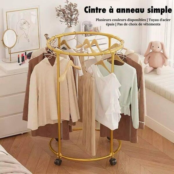 Portant à vêtements doré