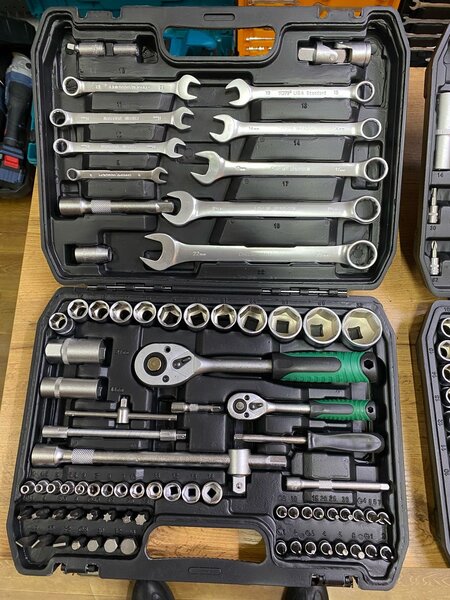 82,94 PCS фирма SR-V