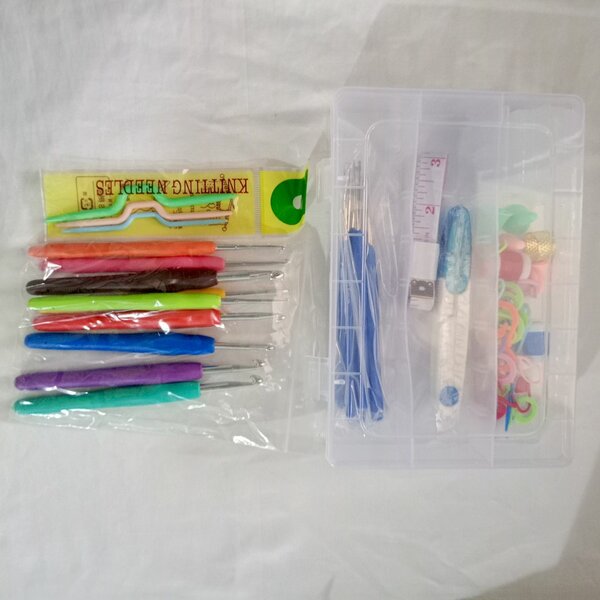 Kit  crochets à tricoter