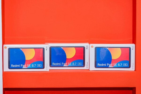 Tablette Redmi Pad SE 8.7 4G