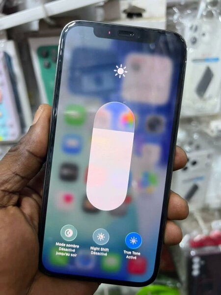 Smartphone moderne 6.1 pouces