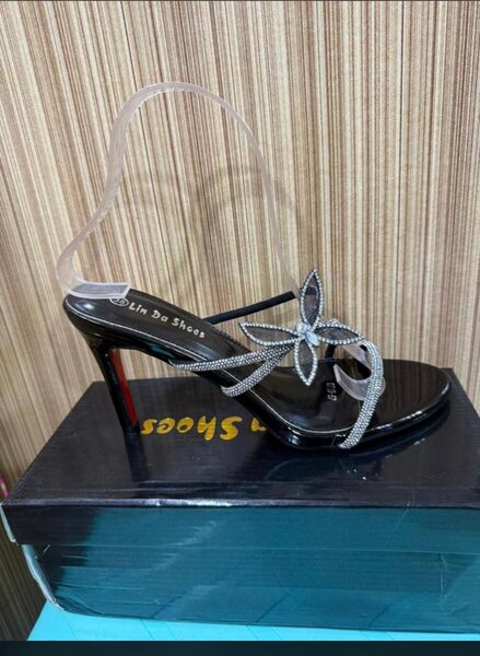 Sandales à talons élégantes