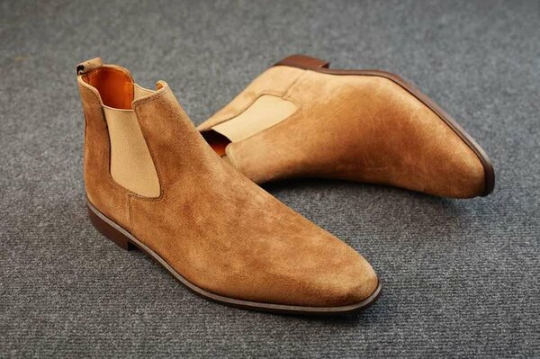 Chaussure homme montante en daim