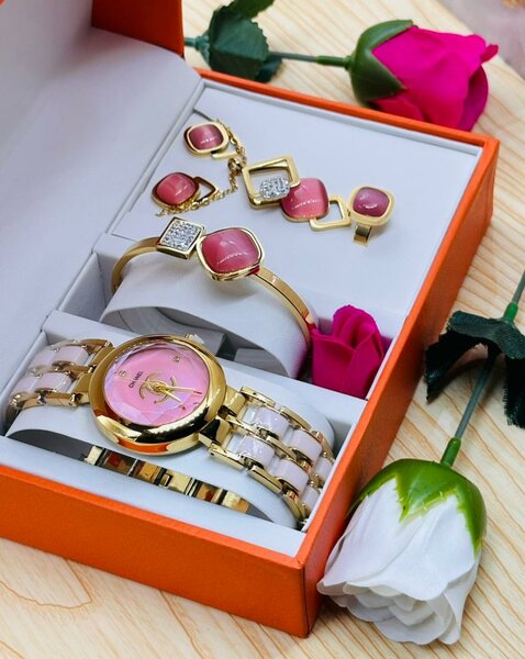 Ensemble Montre et Bijoux Luxe