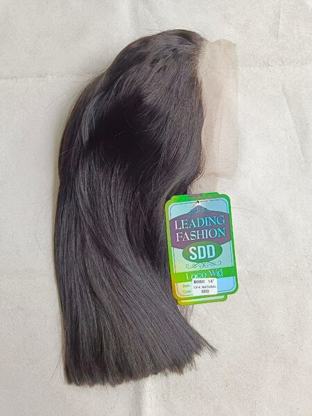 Perruque en Dentelle Longue 28"