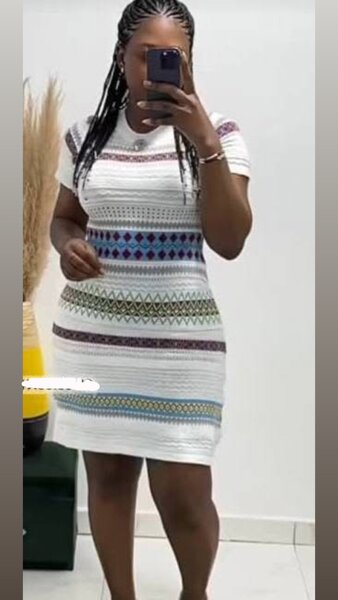 Robe en tricot à motifs