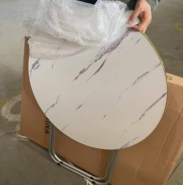 Table pliante blanc 70/70