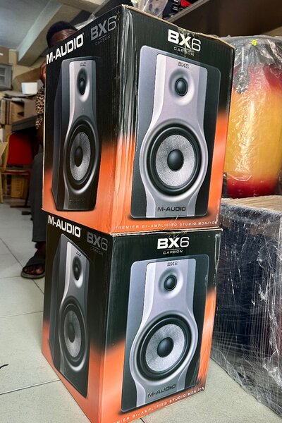 M-audio BX6 Bi-amplified Studio Monitors