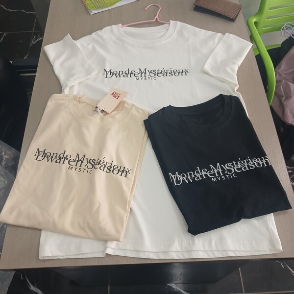 T-shirts unisexe Monde Mysterion