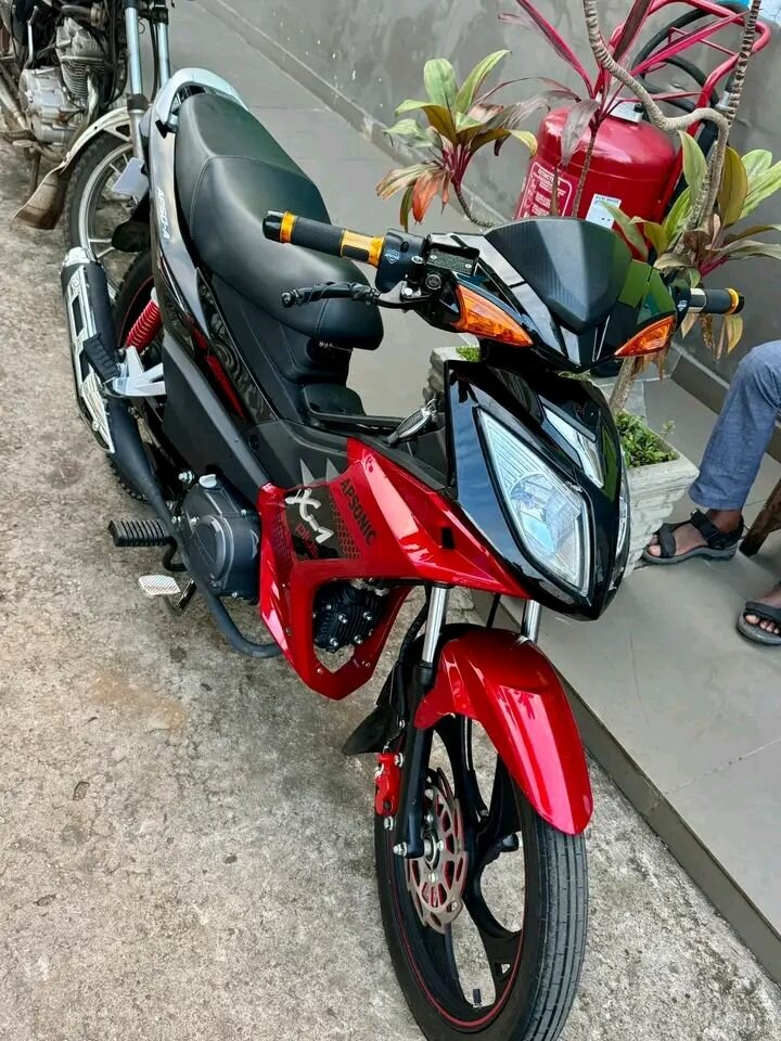 Moto sportive Apsonic XC1