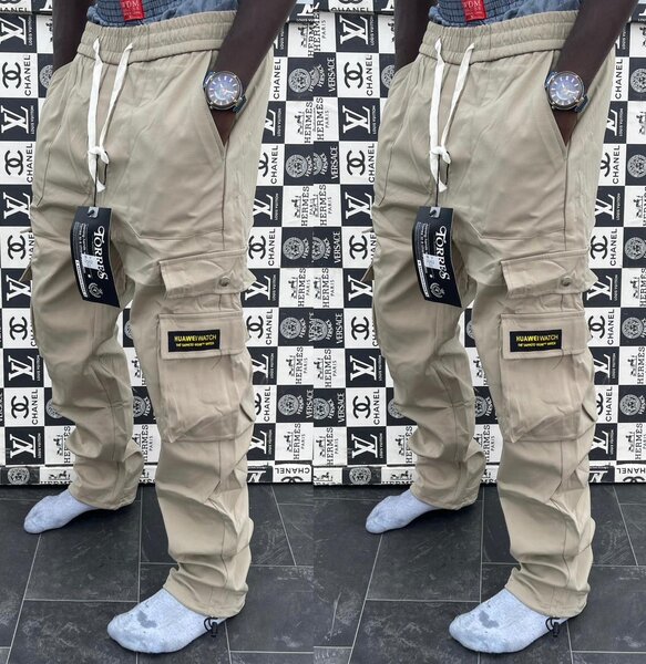 Pantalons cargo beiges hommes
