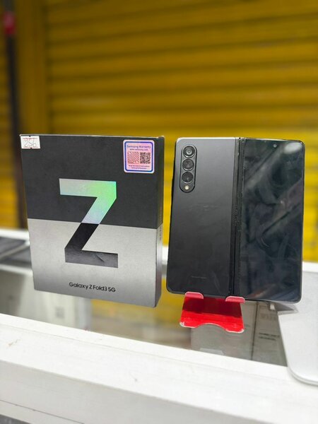 Samsung Galaxy Z Fold3 5G