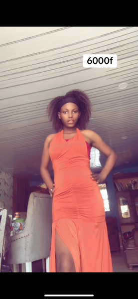 Robe longue orange élégante