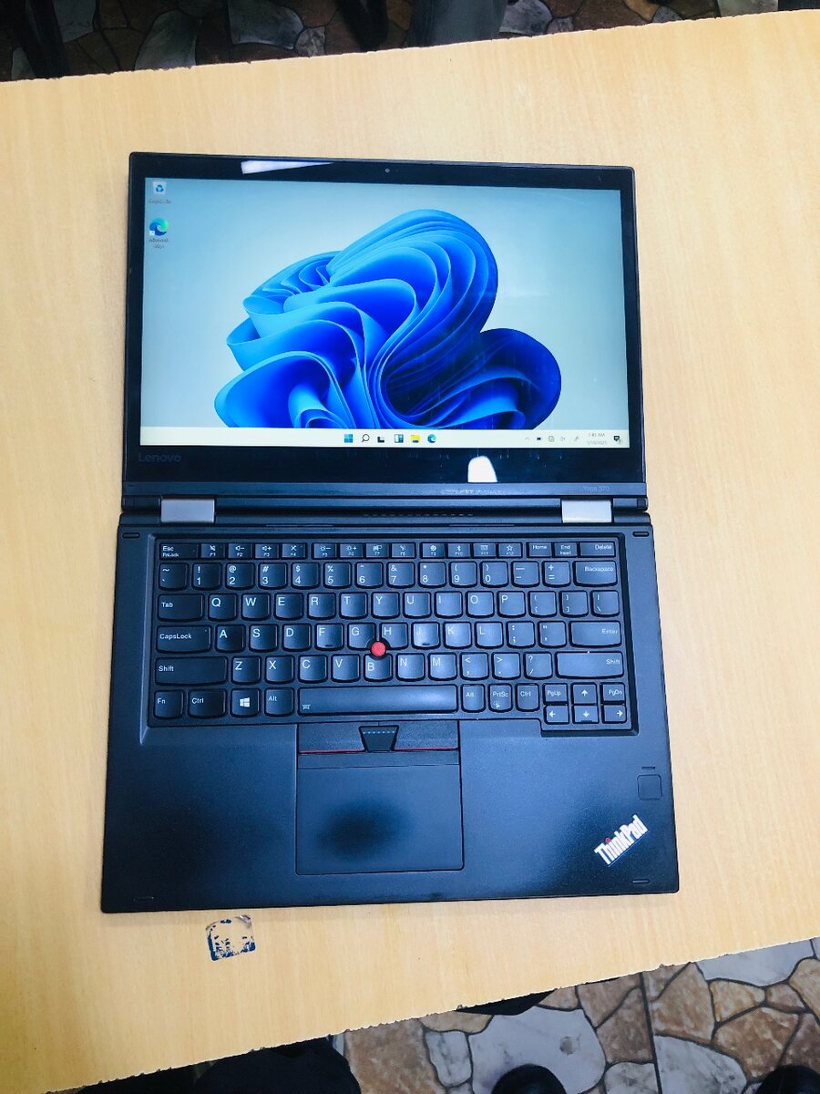 Lenovo thinkpad x370 yoga