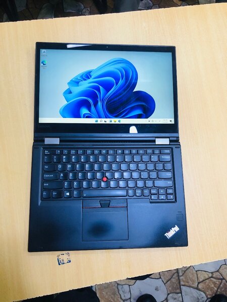 Lenovo thinkpad x370 yoga