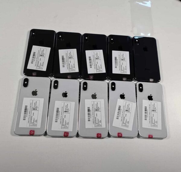 iPhone X 64GB