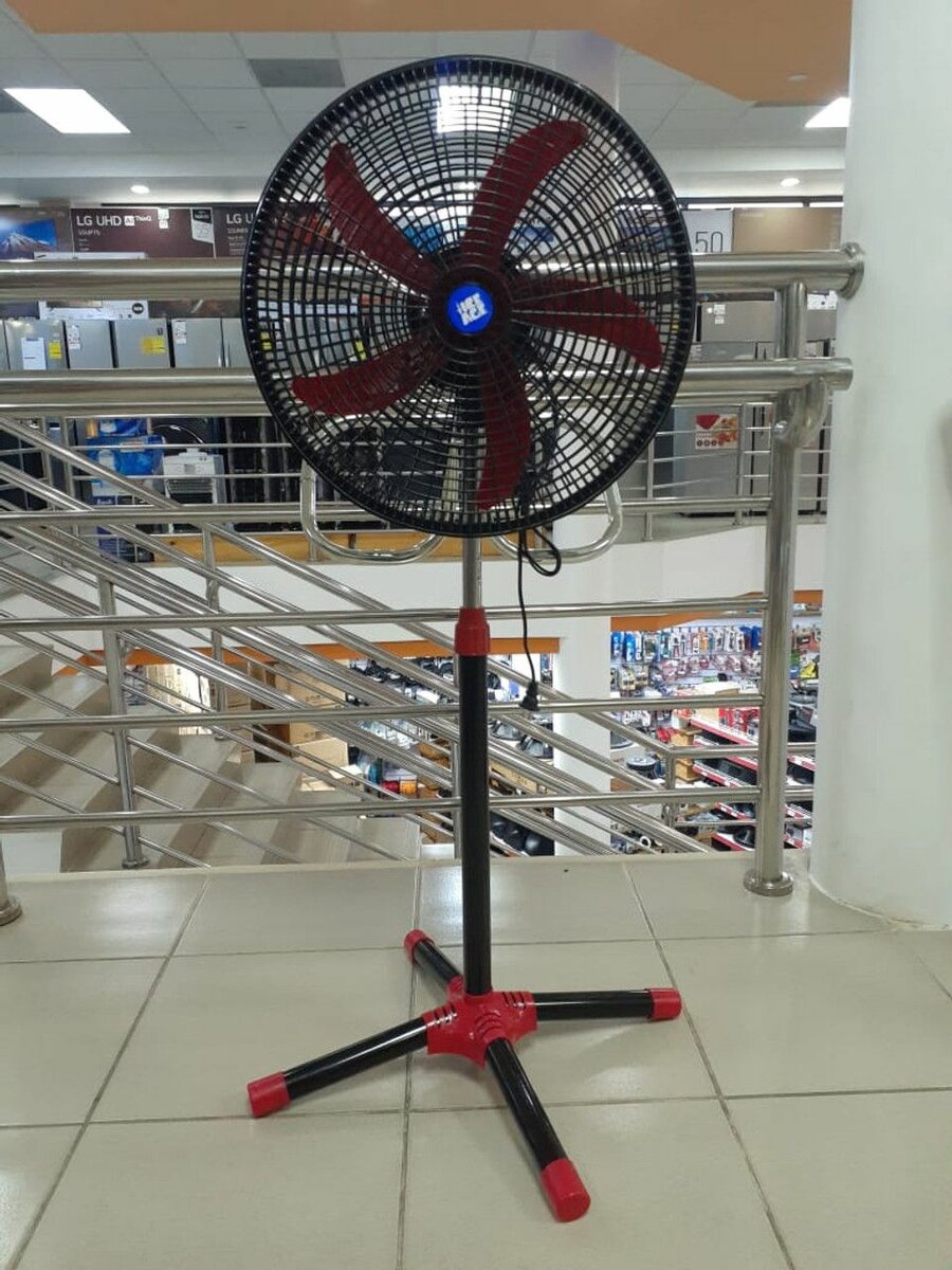 18" standing fan