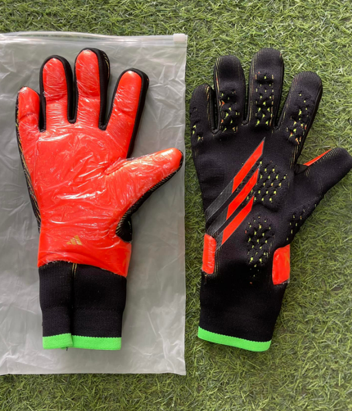 ADIDAS PREDATOR GLOVES