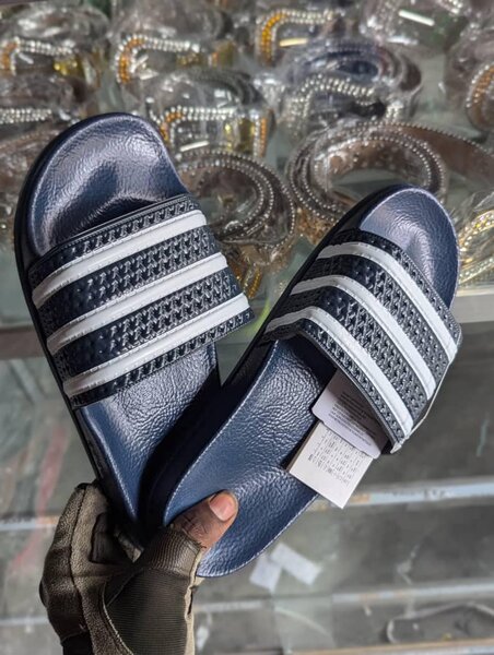 Stylish men's slippers