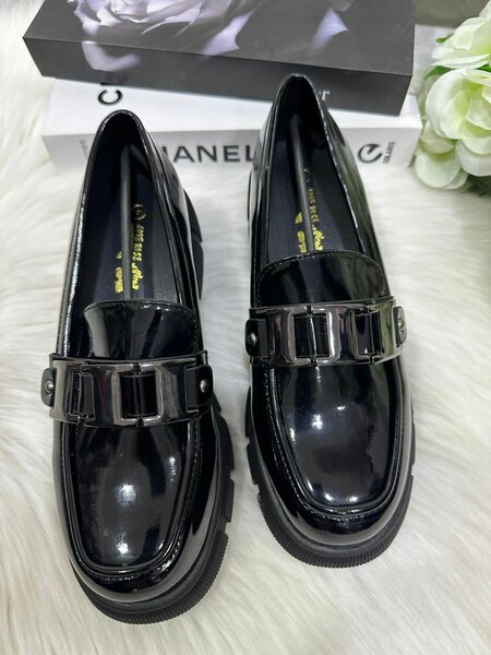Ladies loafers