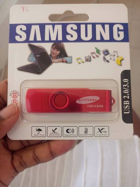 Clés USB 3.0 OTG 64G