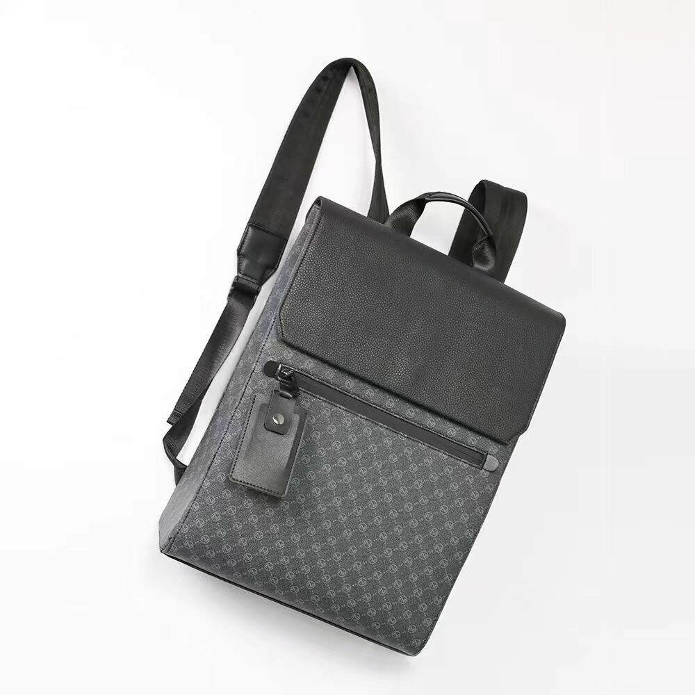 Sac à dos stylé en cuir noir